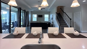 Ferienhaus, Mehrere Betten (175CC-Balmoral Resort) | Speisen