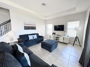 House, Multiple Beds (179MM - Balmoral Resort) | Living area - 179mm - Balmoral Resort (Haines City)