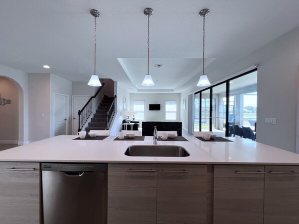 House, Multiple Beds (180KB - Balmoral Resort Non Renting 3) | Private kitchen - 180kb - Balmoral Resort Non Renting 30th Dec 2024 (Haines City)