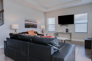 Ferienhaus, Mehrere Betten (180KB - Balmoral Resort Non Renting 3) | Wohnbereich