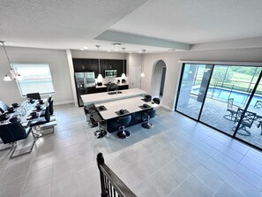 Private kitchen - 194kb - Balmoral Resort (Haines City)