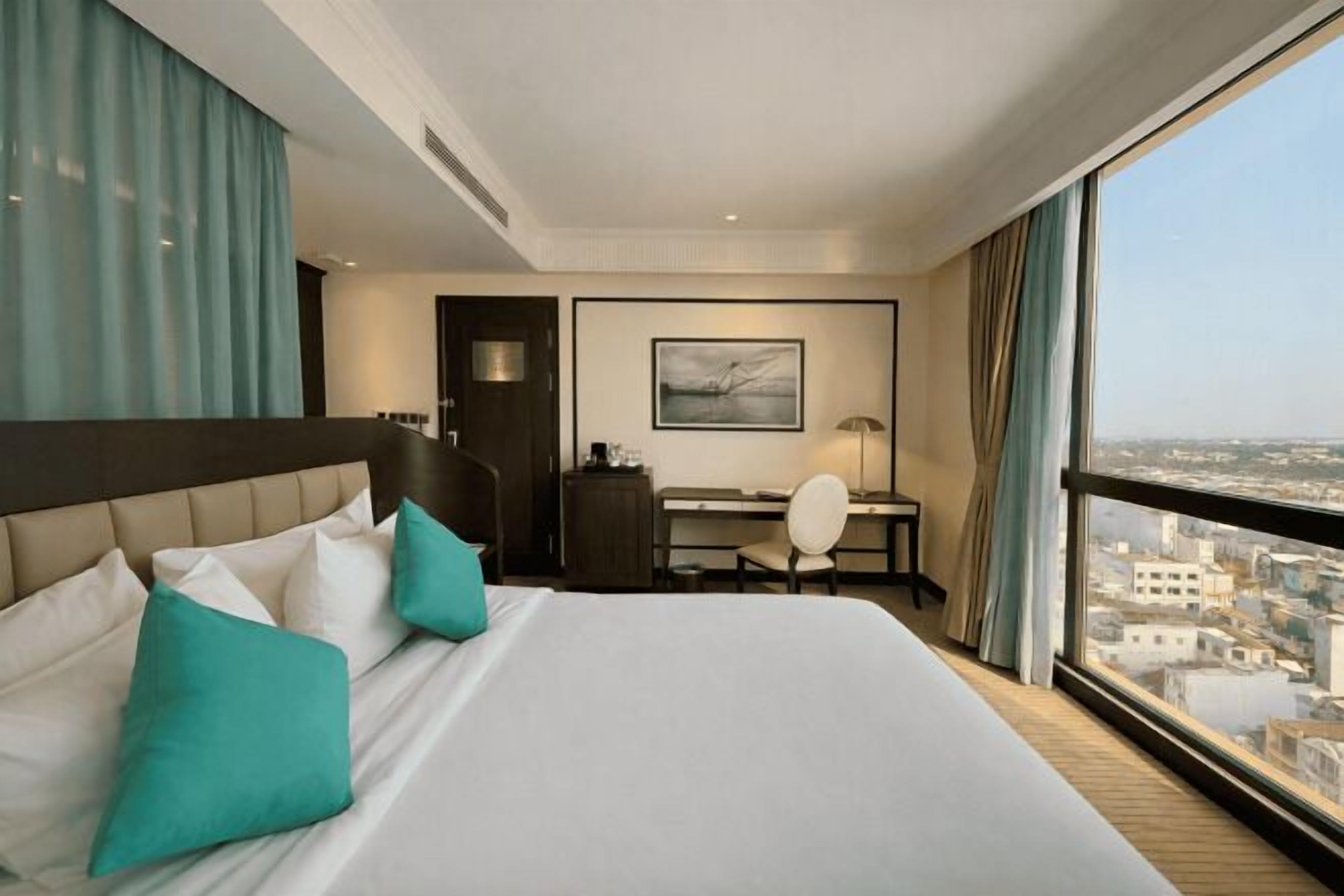 In-room safe, desk, blackout drapes, free cribs/infant beds