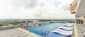 Charmant Suites a Boutique Hotel Can Tho