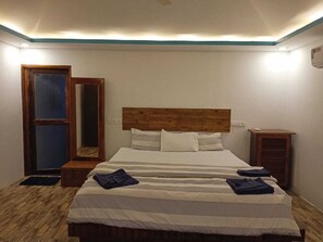 1 habitación, escritorio y wifi gratis 