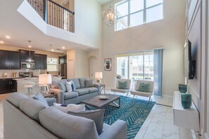 Hus - flera sängar (780SST- The Retreat at ChampionsGate) | Vardagsrum