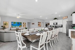 Dining - 7631oml-solterra Resort (Davenport)