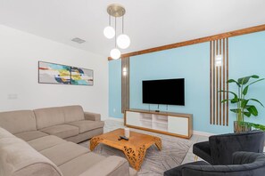 Huis, Meerdere bedden (8931CCD-The Retreat at ChampionsGate) | Woonruimte