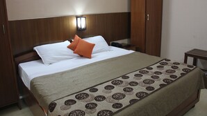 Deluxe Room | In-room safe, soundproofing, iron/ironing board (on request) - Marks Hotel (Noida)