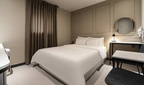 Dobbeltrom – standard | Sengetøy av topp kvalitet, individuelt dekorert og individuelt innredet