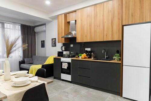 Stay Inn on Saryan 26.3 str.