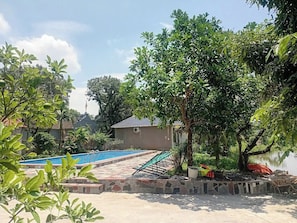 Front of property - Vivian riverside cottage - Ninh Bình (Hoa Lu)