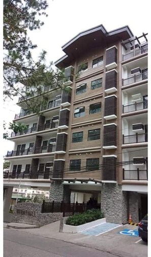 Front of property - OYO 1027 Camille Suites Baguio (Baguio)