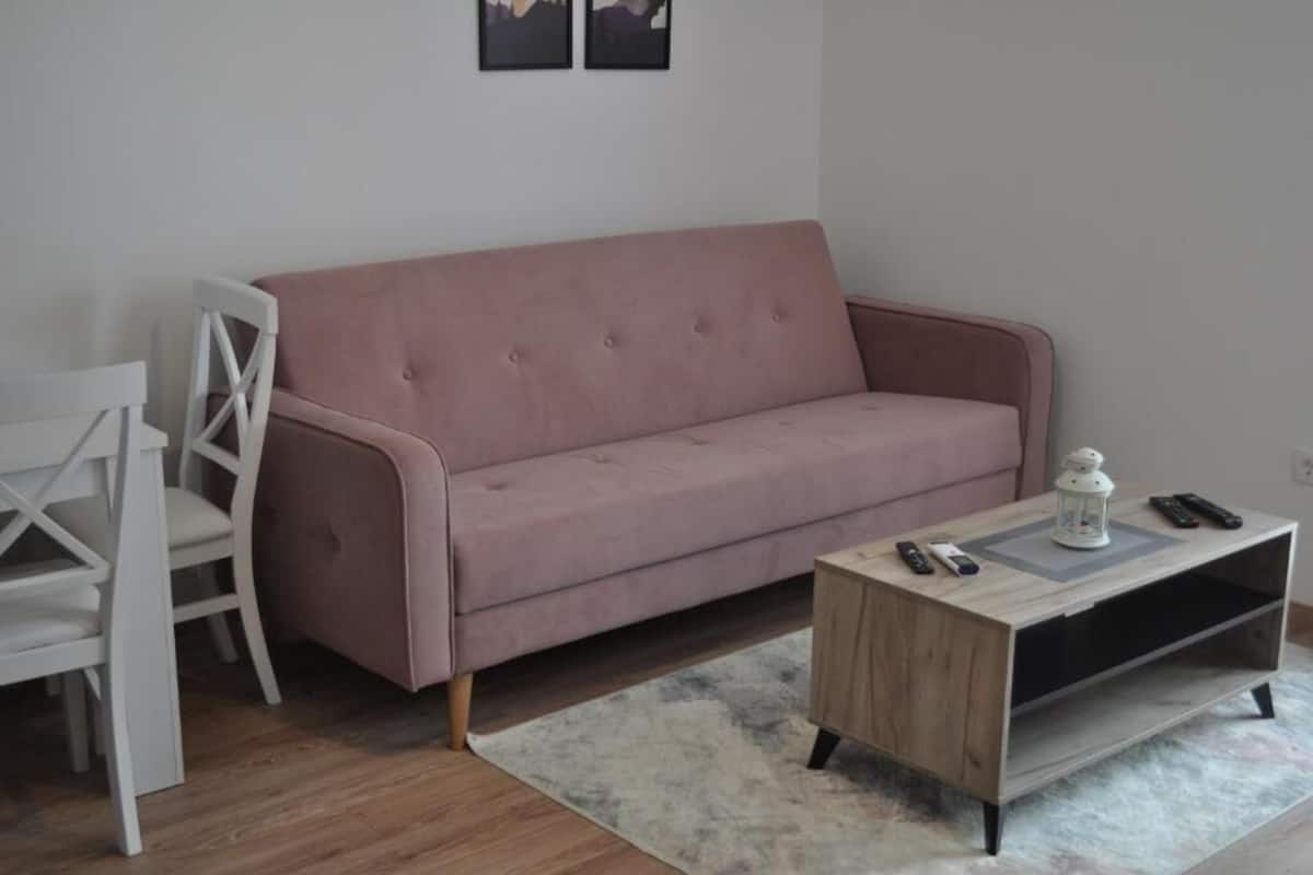 Appartement Familial | Coin séjour | Télévision LCD de 32 pouces avec chaînes par câble