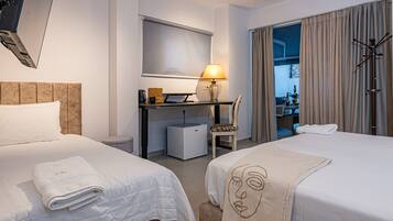 Habitación triple | Insonorización, tabla de planchar con plancha y wifi gratis