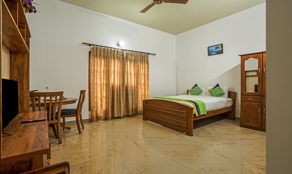 Standard Room | In-room safe, desk, soundproofing, rollaway beds