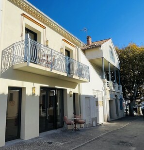 Front of property - Villa Chiesa (Le Grau-Du-Roi)