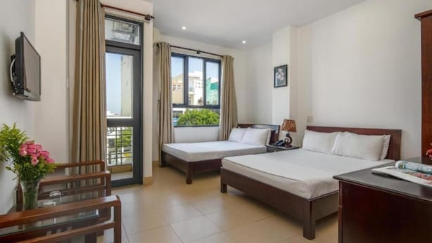 Superior Twin Room, Balcony | Living area | Printers - Ruby Koi Danang (Da Nang)