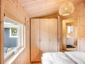4 bedrooms, WiFi