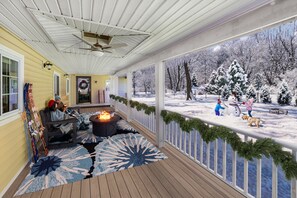 Property grounds - SwimSpa | Sport Courts | Lake | Fishing | Firepit (Highland Lake)