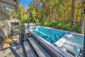 Terrace/patio - SwimSpa | Sport Courts | Lake | Fishing | Firepit (Highland Lake)