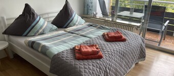 Neues, Modernes Apartment am Johannesbad