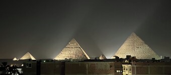 King Badr pyramids inn