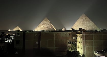 King Badr pyramids inn