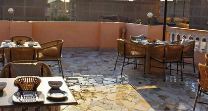 King Badr pyramids inn