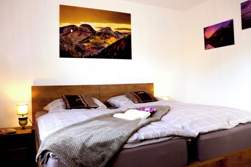 Ferienwohnung 55qm mit Balkon und Gartenblick