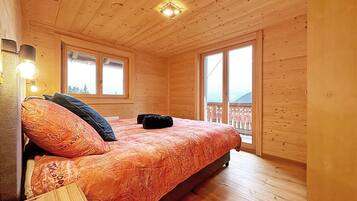 3 chambres, fer et planche Ă repasser, Wi-Fi gratuit, draps fournis