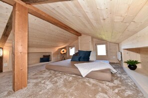 3 chambres, fer et planche à repasser, Wi-Fi gratuit, draps fournis