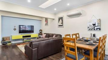 TV, offices