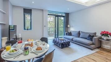 2-bedroom executive apartment | Free WiFi