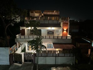 Front of property - Ohh Hostler Jaipur (Jaipur)