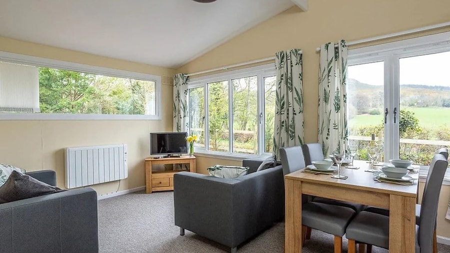 Bridgend Chalet on Reelig Estate