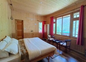 高级房