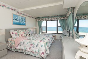 2 室のベッドルーム、WiFi、ベッドシーツ