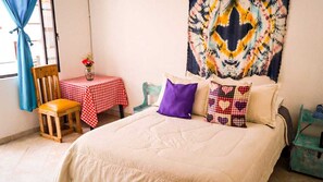 Free WiFi - Family Host (Villa de Leyva)