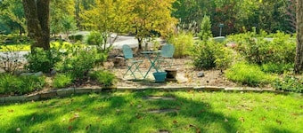 Golf course home for family, friends and fun!