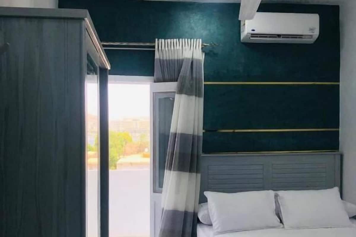 Romantic Room