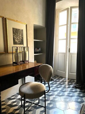 Interior - Vittorio Emanuele (alba)