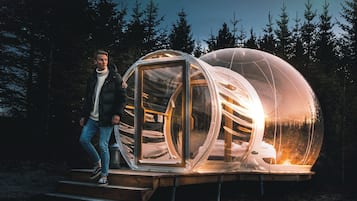 1 habitación y ropa de cama