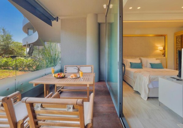 Deluxe-rum | Terrass/Patio