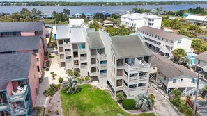 Exterior - 2BR/2BA Low-rise walk up with easy beach access & gated pool! (Gulf Shores)