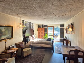 Romantic Studio, Kitchen, Lake View | Premium bedding, pillowtop beds, individually decorated - Schellerup Gård (Herning)