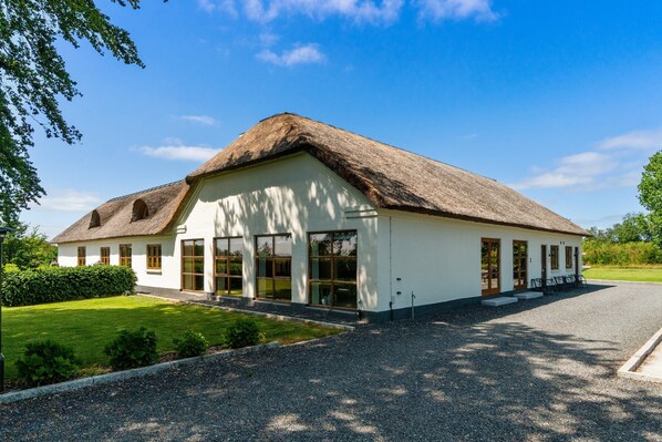 Front of property - Schellerup Gård (Herning)