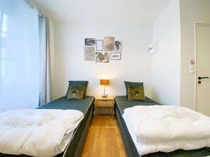 1 bedroom, iron/ironing board, WiFi, bed sheets - #GD | Au Coeur de l'Essentiel 4  🈴 (Saint-Martin-le-Vinoux)