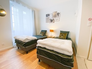 1 bedroom, iron/ironing board, WiFi, bed sheets - #GD | Au Coeur de l'Essentiel 4  🈴 (Saint-Martin-le-Vinoux)