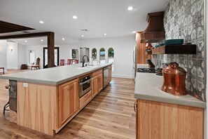 Fridge, microwave, oven, stovetop - Guadalupe Bluff Mediterranean - Hot tub - Gorgeous views of the Guadalupe! (Kerrville)