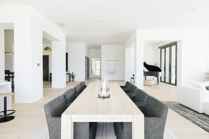 Dining - Sundown Scottsdale by LuxeKey | Elegance in Old Town w/ Pool (Scottsdale)